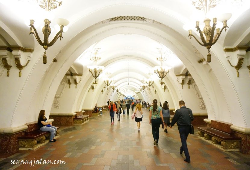 stasiun metro